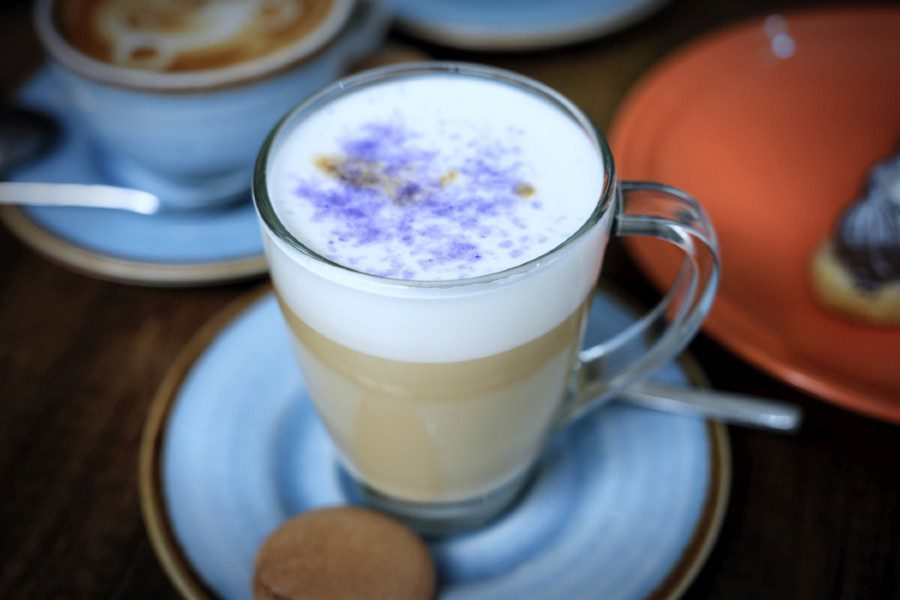 Latte Violeta