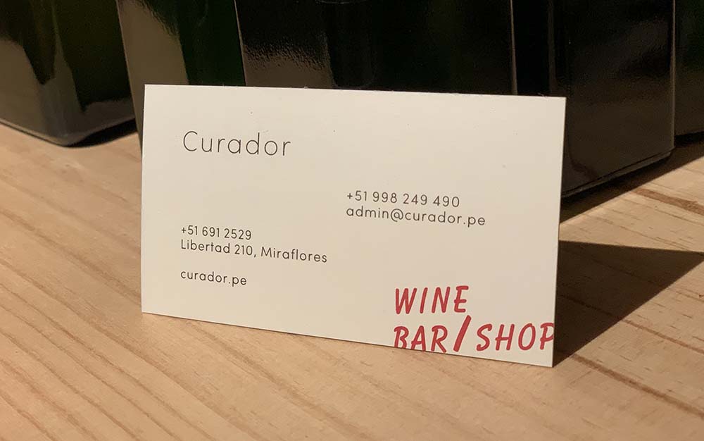 Curador contact details